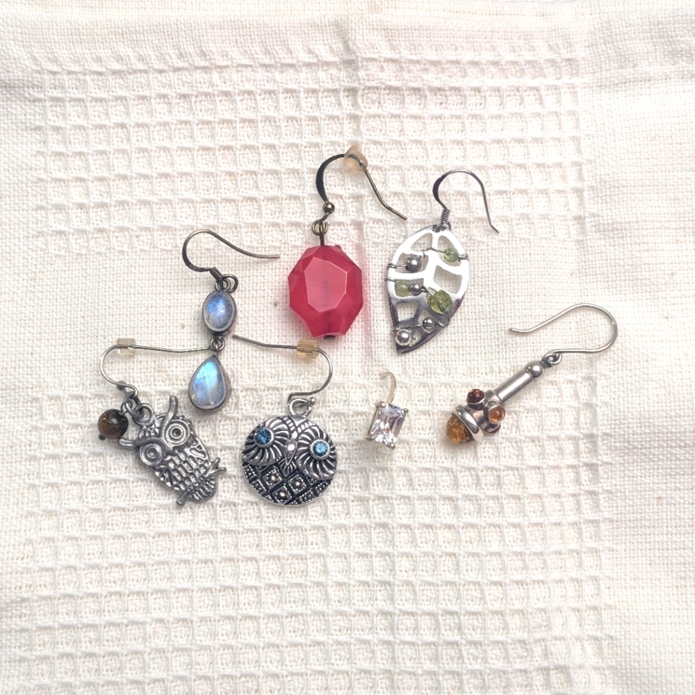 Set of 7 Earring Singles